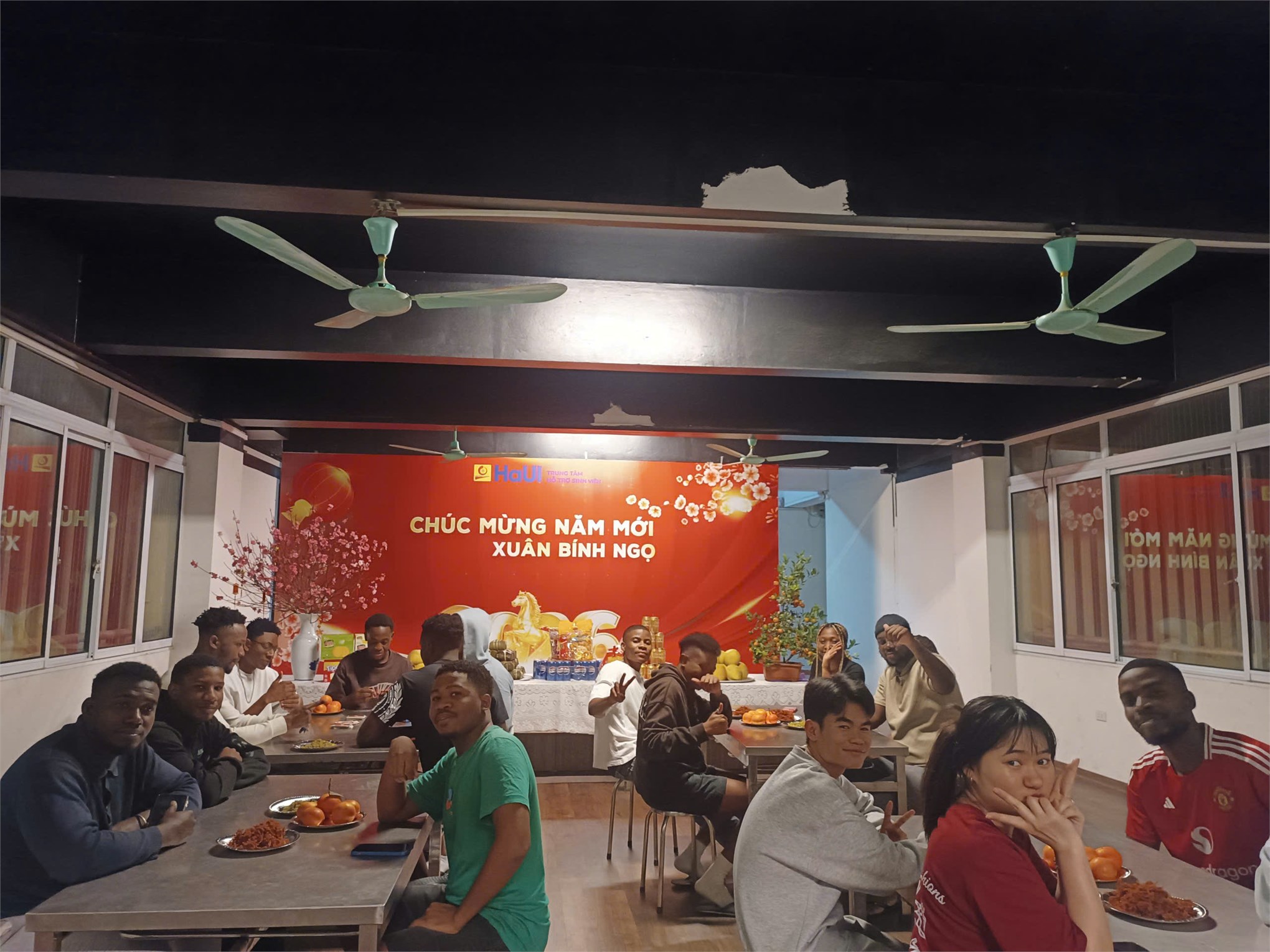 Ấm áp Xuân Bính Ngọ 2026 cùng lưu học sinh tại Ký túc xá - Trung tâm Hỗ trợ Sinh viên, Đại học Công nghiệp Hà Nội