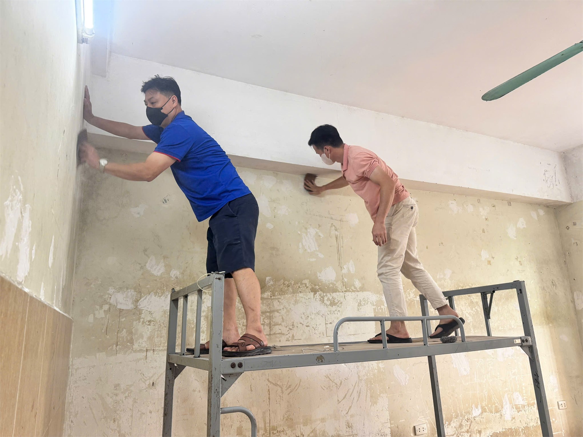 Trung tâm Ký túc xá tích cực chuẩn bị cơ sở vật chất phục vụ công tác tuyển sinh năm học 2026 - 2027