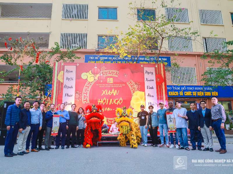 Xuân hội ngộ 2023