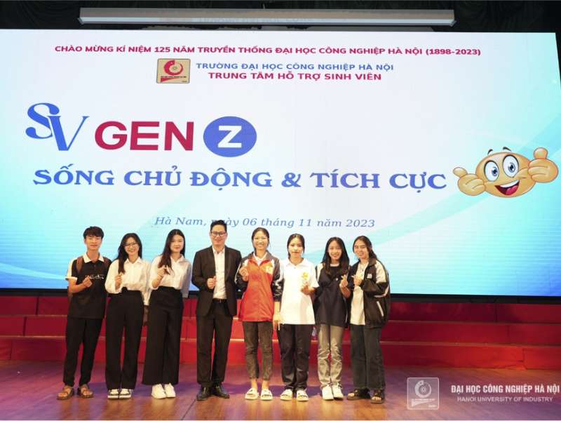 Sinh viên Đại học Công nghiệp Hà Nội sống chủ động & tích cực!